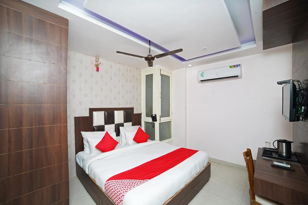 Oyo 39539 Hotel Vansh & Restaurant Kashipur Εξωτερικό φωτογραφία