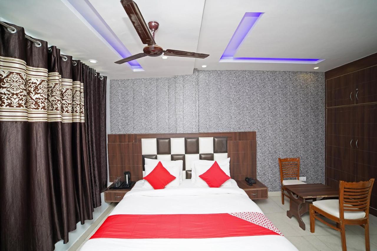 Oyo 39539 Hotel Vansh & Restaurant Kashipur Εξωτερικό φωτογραφία